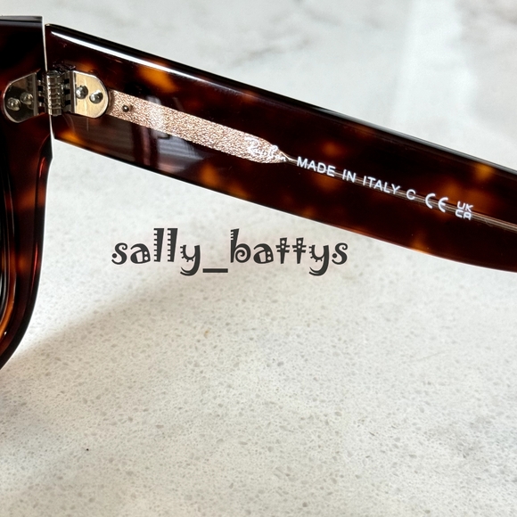 Ray-Ban (Store Display) State Street Gradient Brown Tortoise RB2186 - Picture 12 of 17